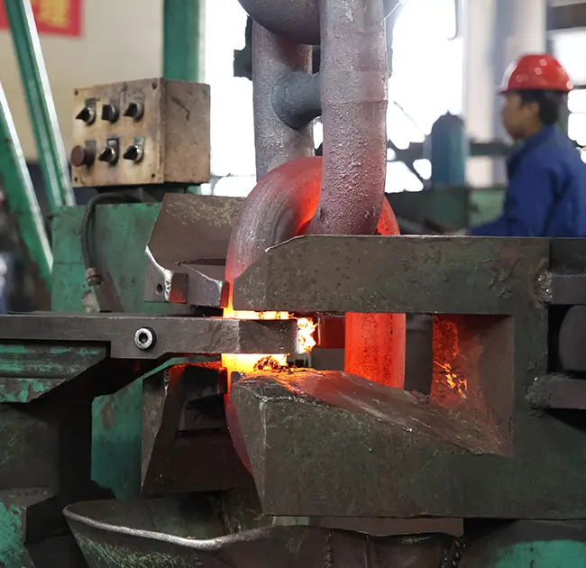 „Legătura de oțel” care protejează dezvoltarea energiei albastre profunde